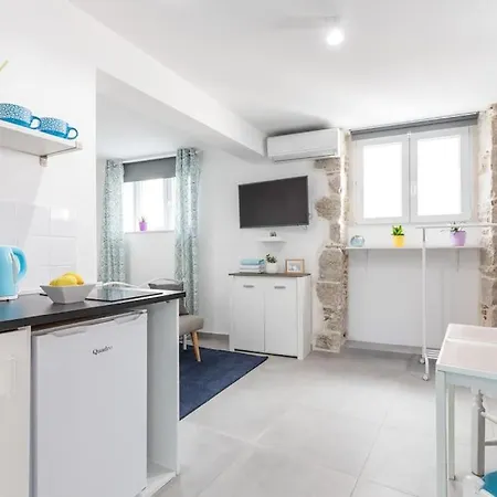 بيت ضيافة Maris