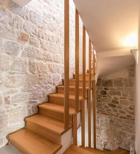 Maris ゲストハウス 4*